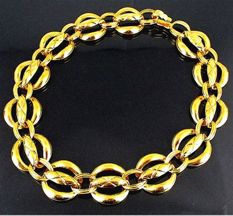 bigiotteria vintage chanel|1932 Chanel jewelry.